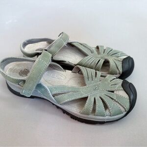KEEN soft green leather sandals, women’s 9.5